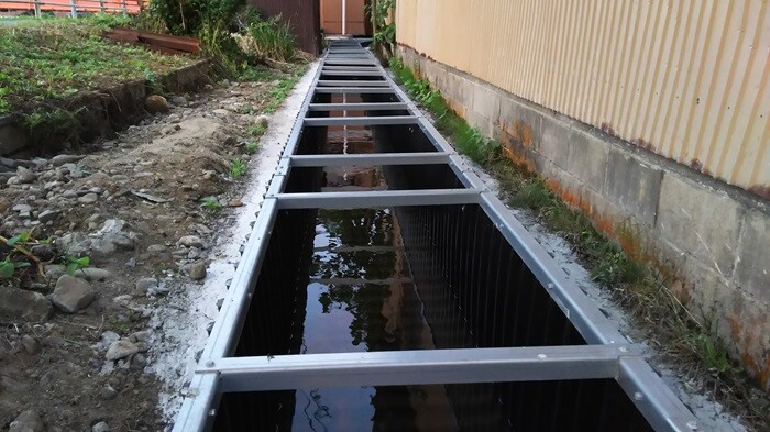 水路改修〈角型U字溝800〉 | 施工事例 | 鳥居化成株式会社